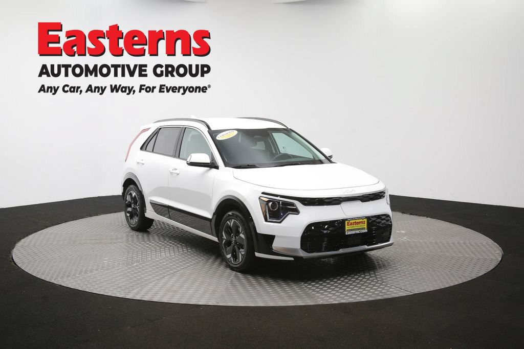 Used 2024 Kia Niro Wind w/ Wind Preserve Package FWD image 50