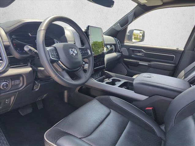 Used 2025 RAM 1500 Laramie w/ Night Edition AWD/4WD image 9