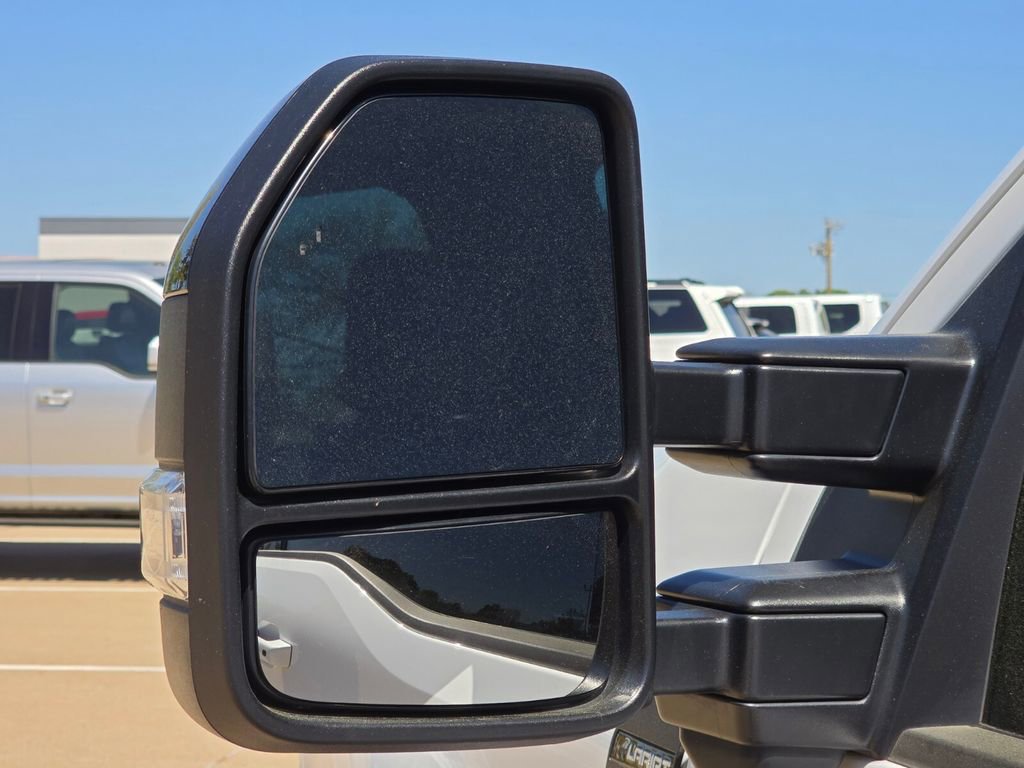 Used 2023 Ford F250 Lariat w/ Black Appearance Package image 12
