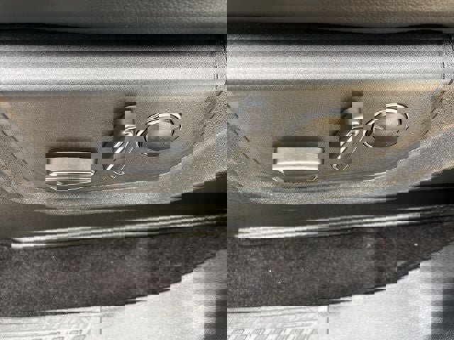 Used 2022 Ford Expedition Max Limited image 39