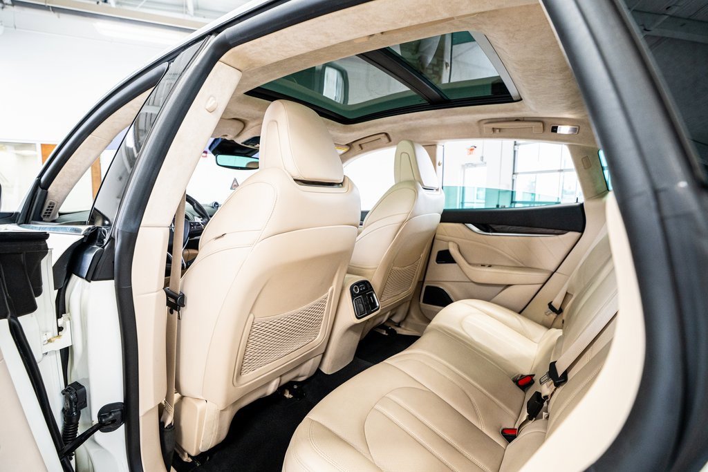 Used 2022 Maserati Levante Modena image 53