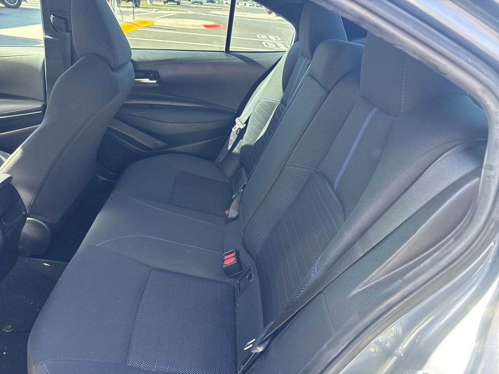 Used 2022 Toyota Corolla SE w/ Carpet Mat Package (TMS) image 10