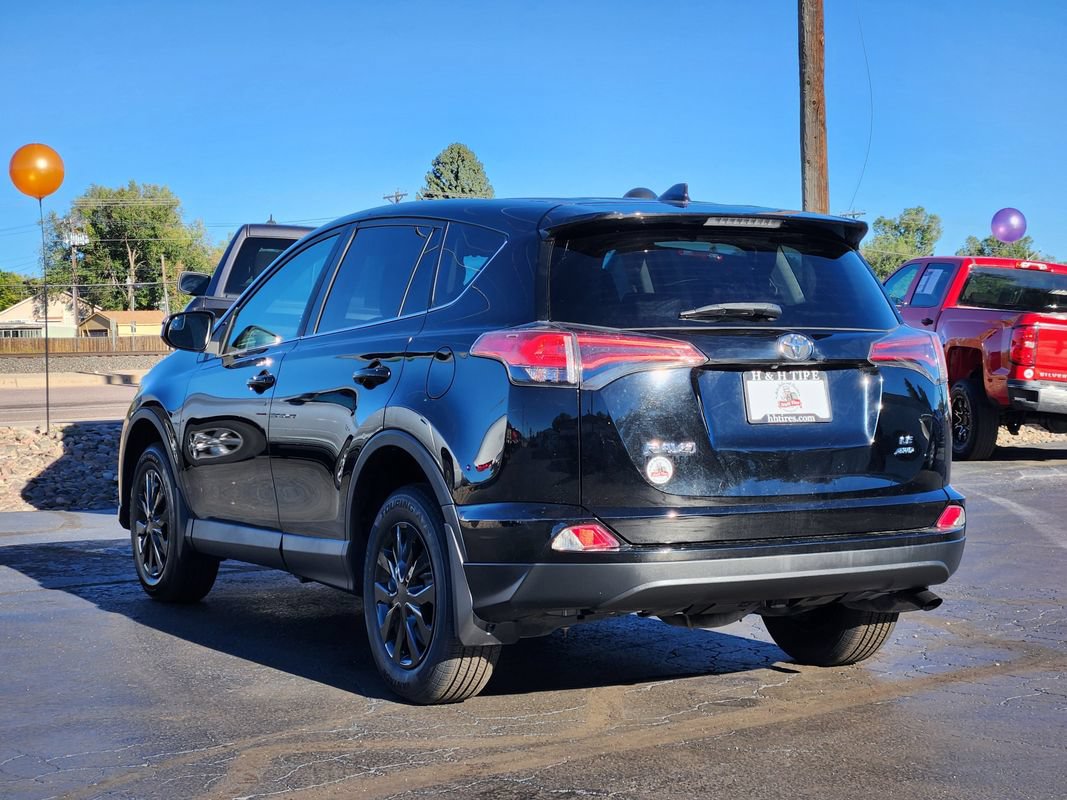 Used 2018 Toyota RAV4 LE w/ All Weather Liner Package AWD/4WD image 11