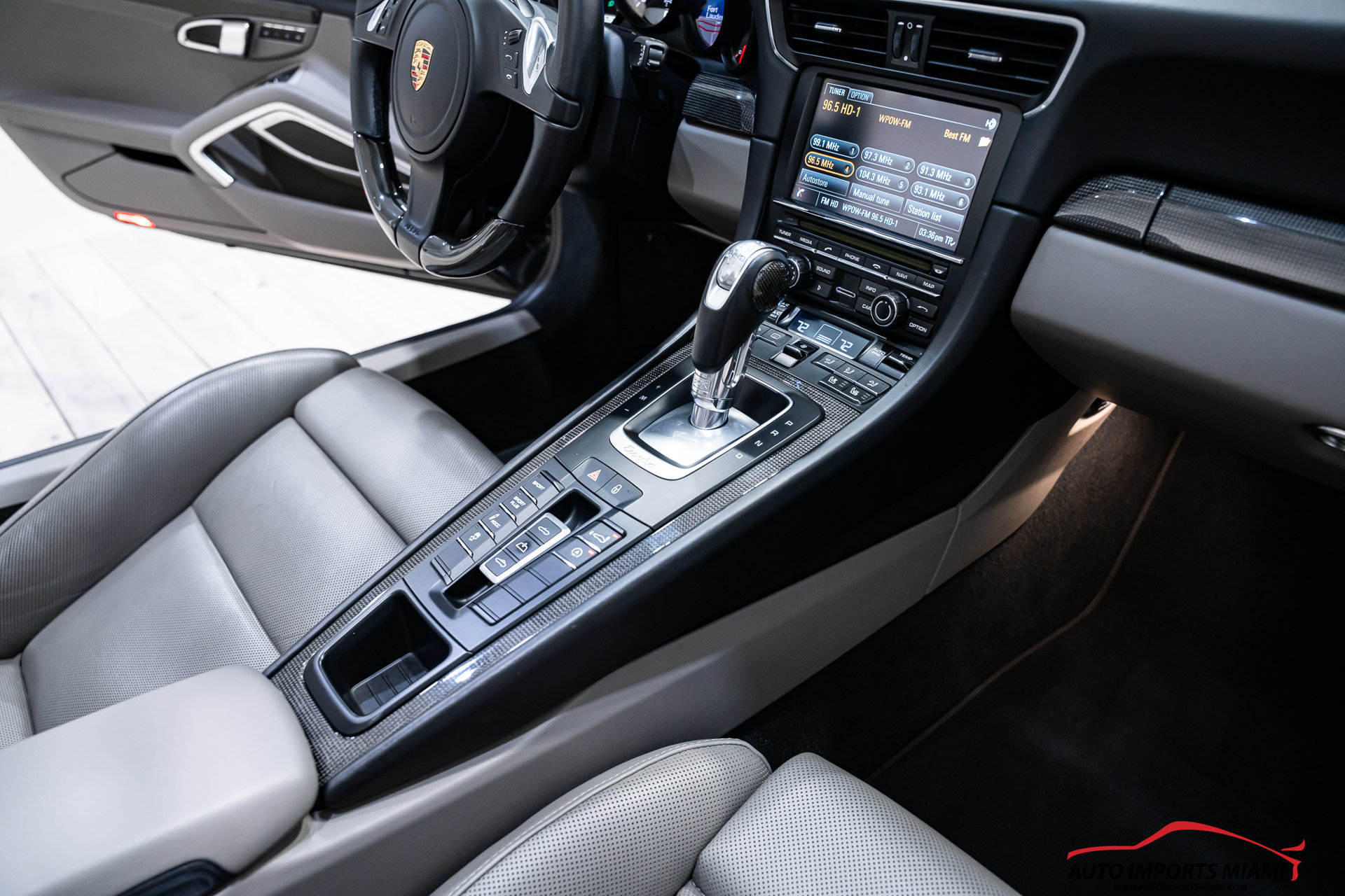 Used 2014 Porsche 911 Turbo S AWD/4WD image 65