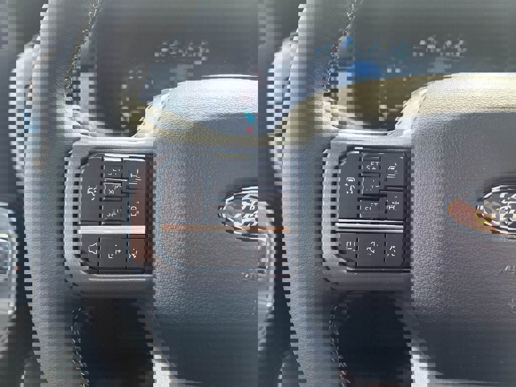 New 2026 Ford F150 Lariat w/ Equipment Group 502A High image 30