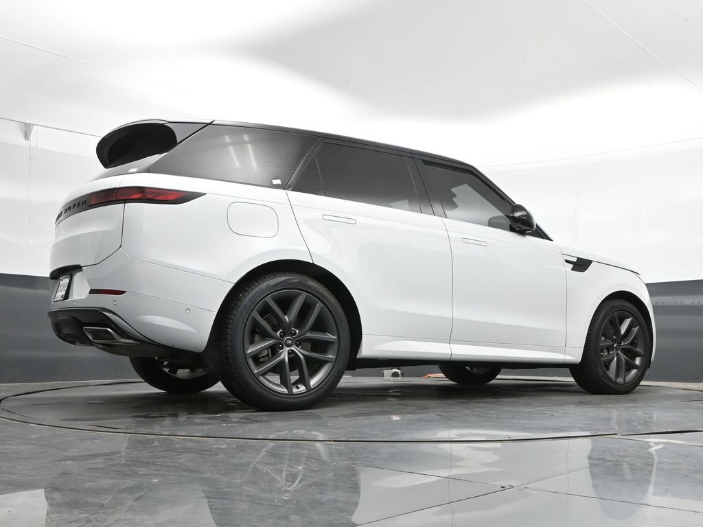 Used 2025 Land Rover Range Rover Sport Dynamic SE AWD/4WD image 41