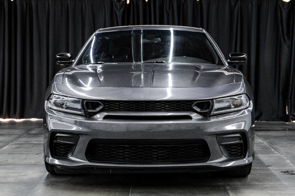 Used 2021 Dodge Charger SXT w/ Blacktop Package RWD image 5