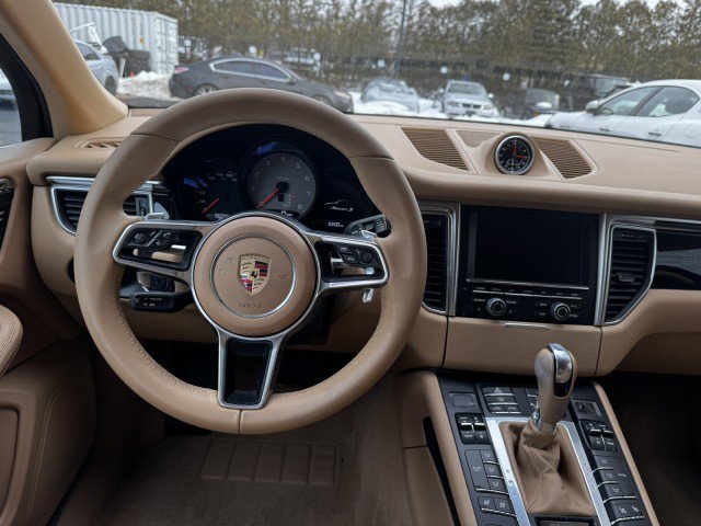 Used 2016 Porsche Macan S AWD/4WD image 29