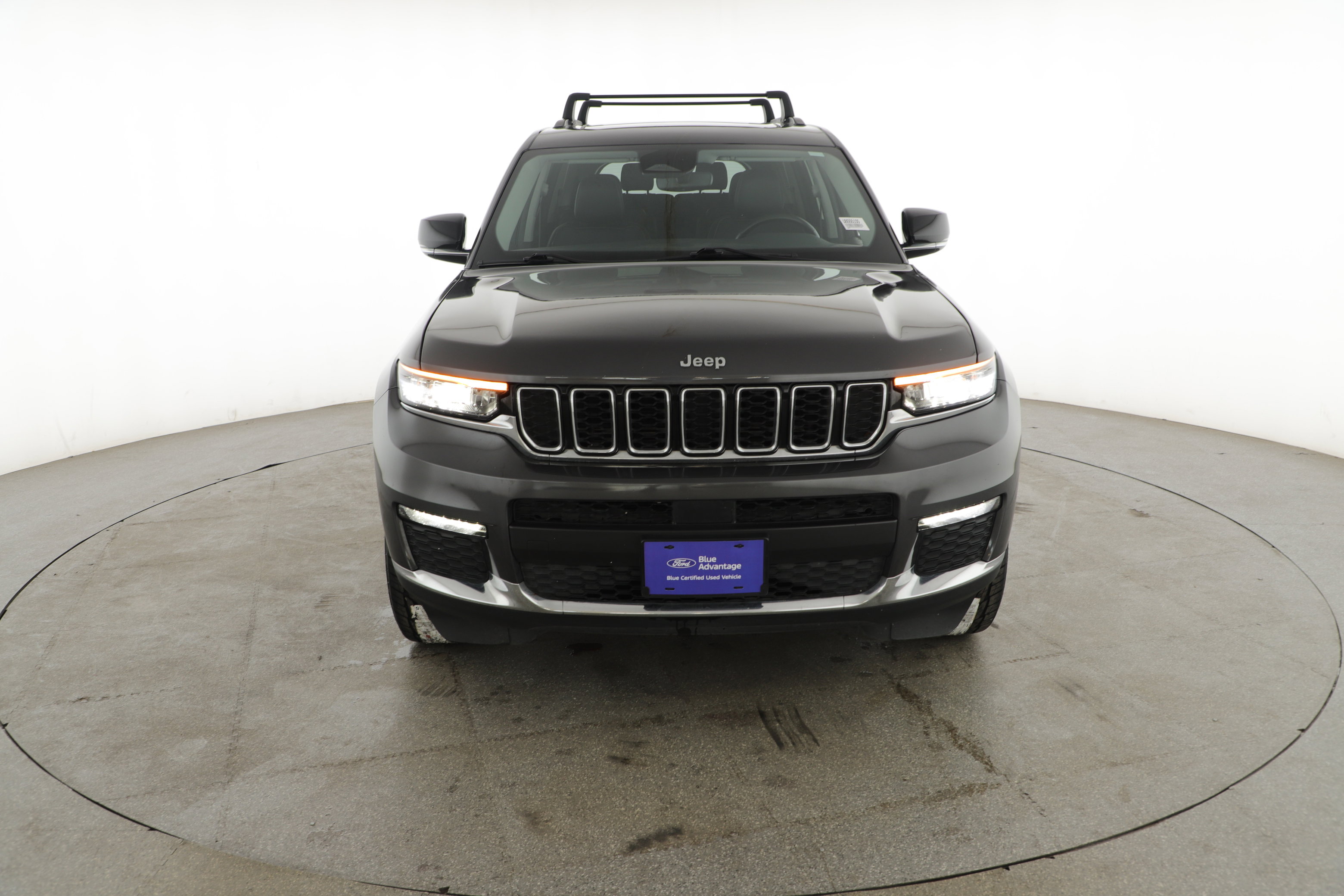 Used 2022 Jeep Grand Cherokee L Limited image 2