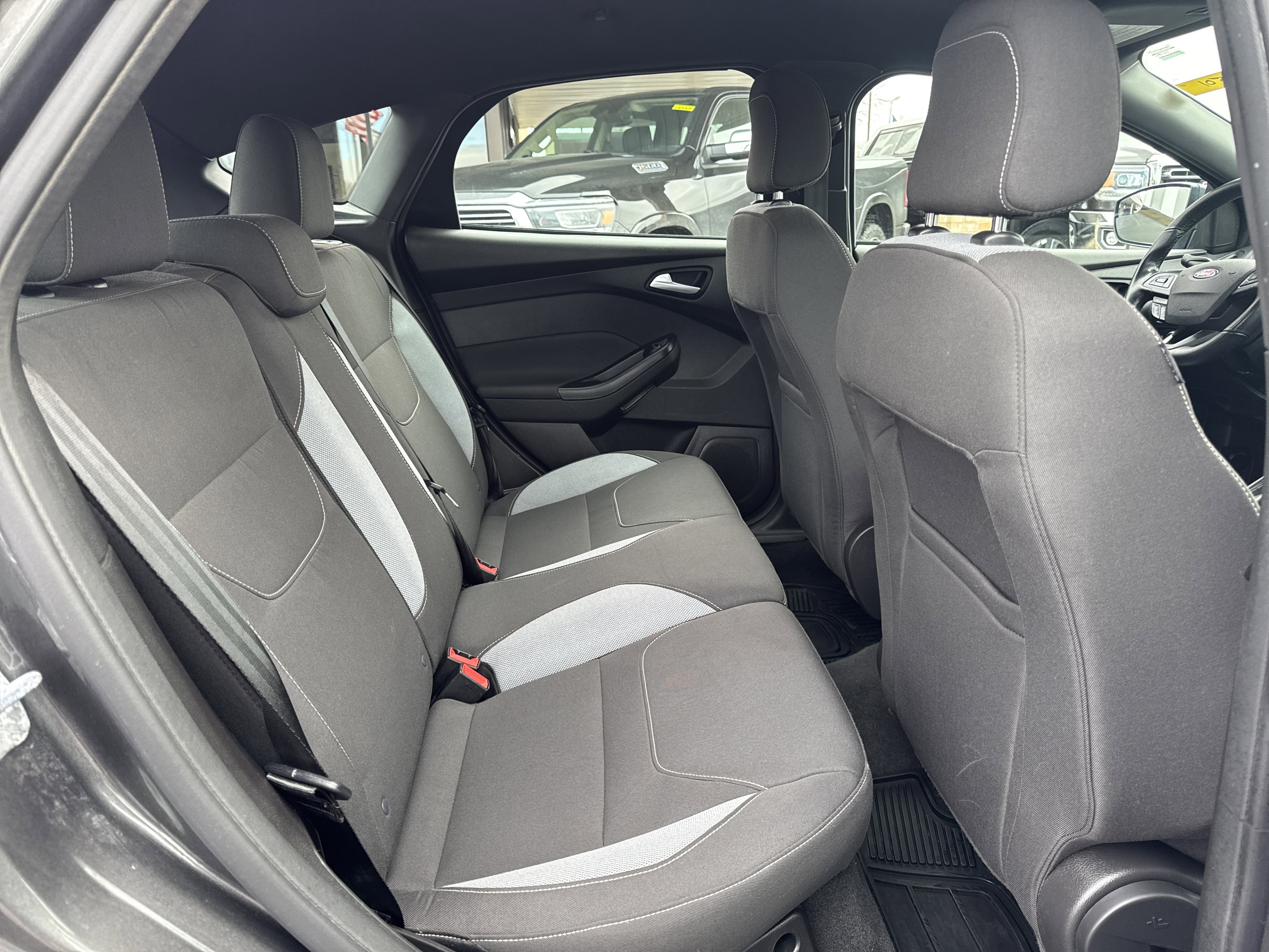 Used 2015 Ford Focus ST image 28