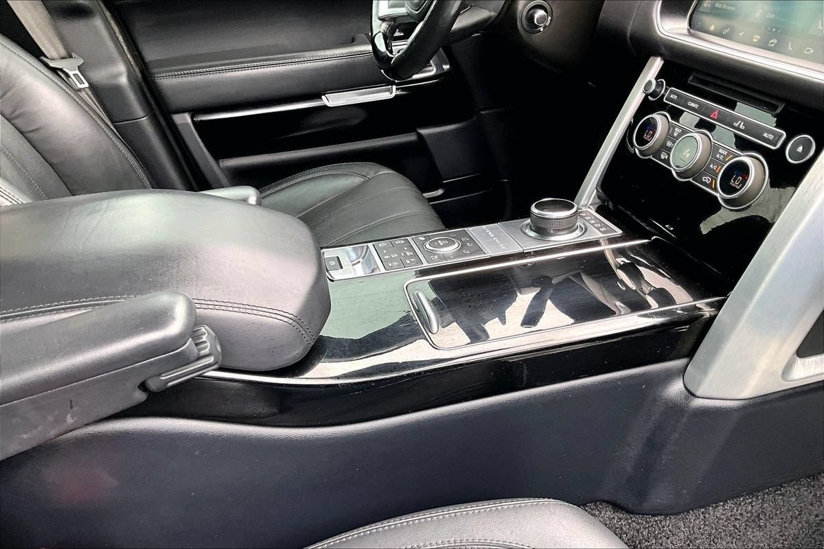 Used 2017 Land Rover Range Rover HSE AWD/4WD image 31