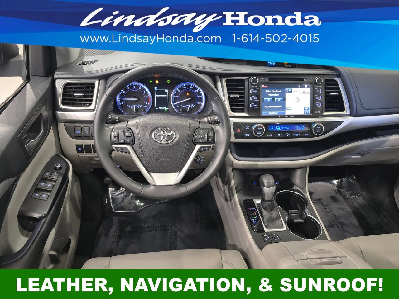 Used 2018 Toyota Highlander XLE AWD/4WD image 14
