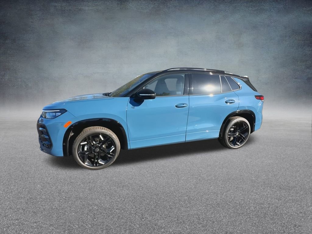 New 2025 Volkswagen Tiguan SE R-Line image 10