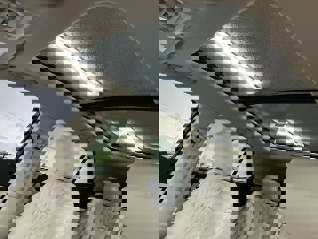 Certified 2022 Buick Envision Avenir w/ Technology Package II image 19