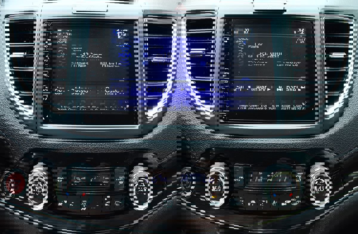 Used 2016 Honda CR-V Touring image 51