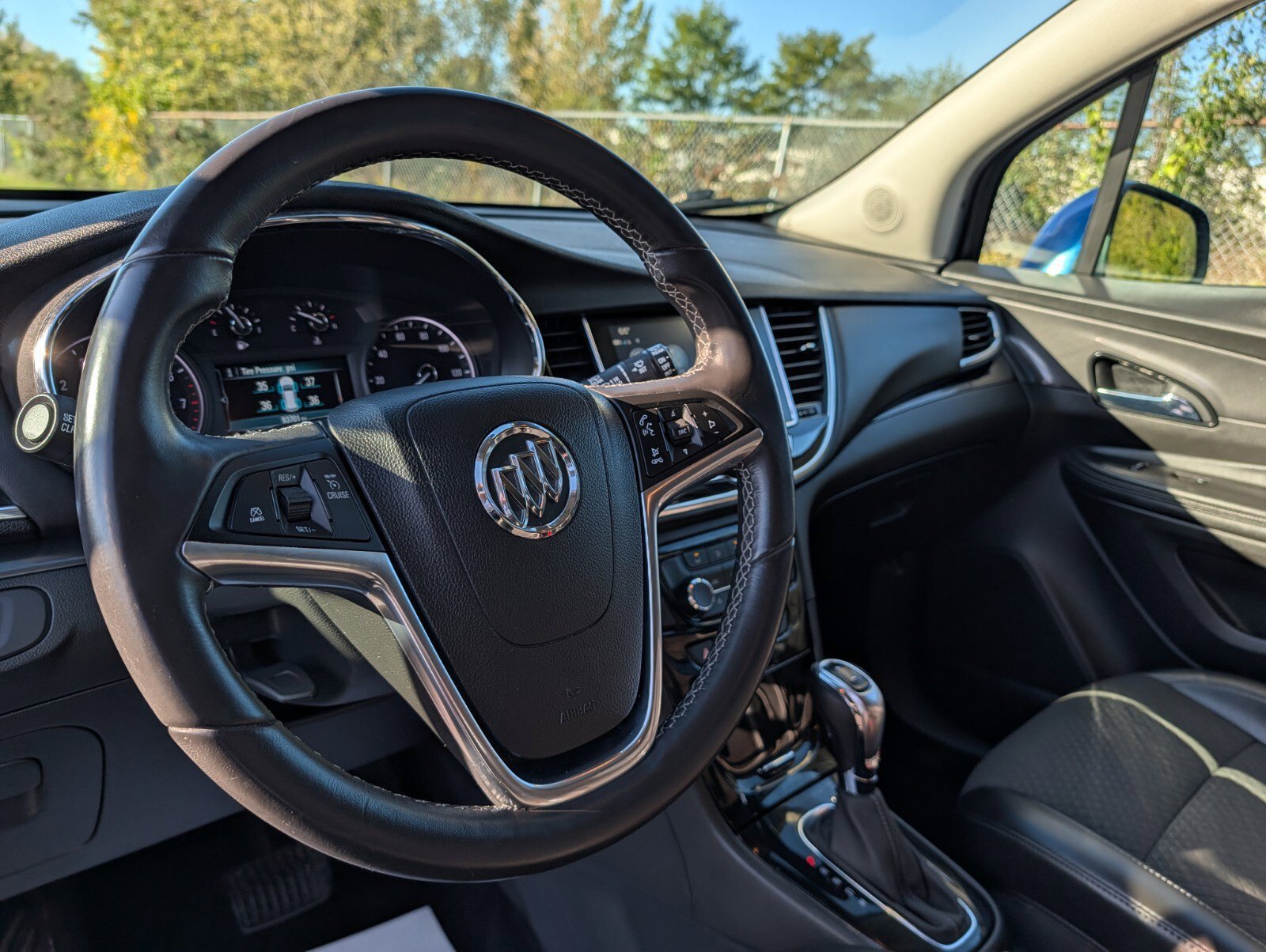 Used 2018 Buick Encore Preferred AWD/4WD image 26
