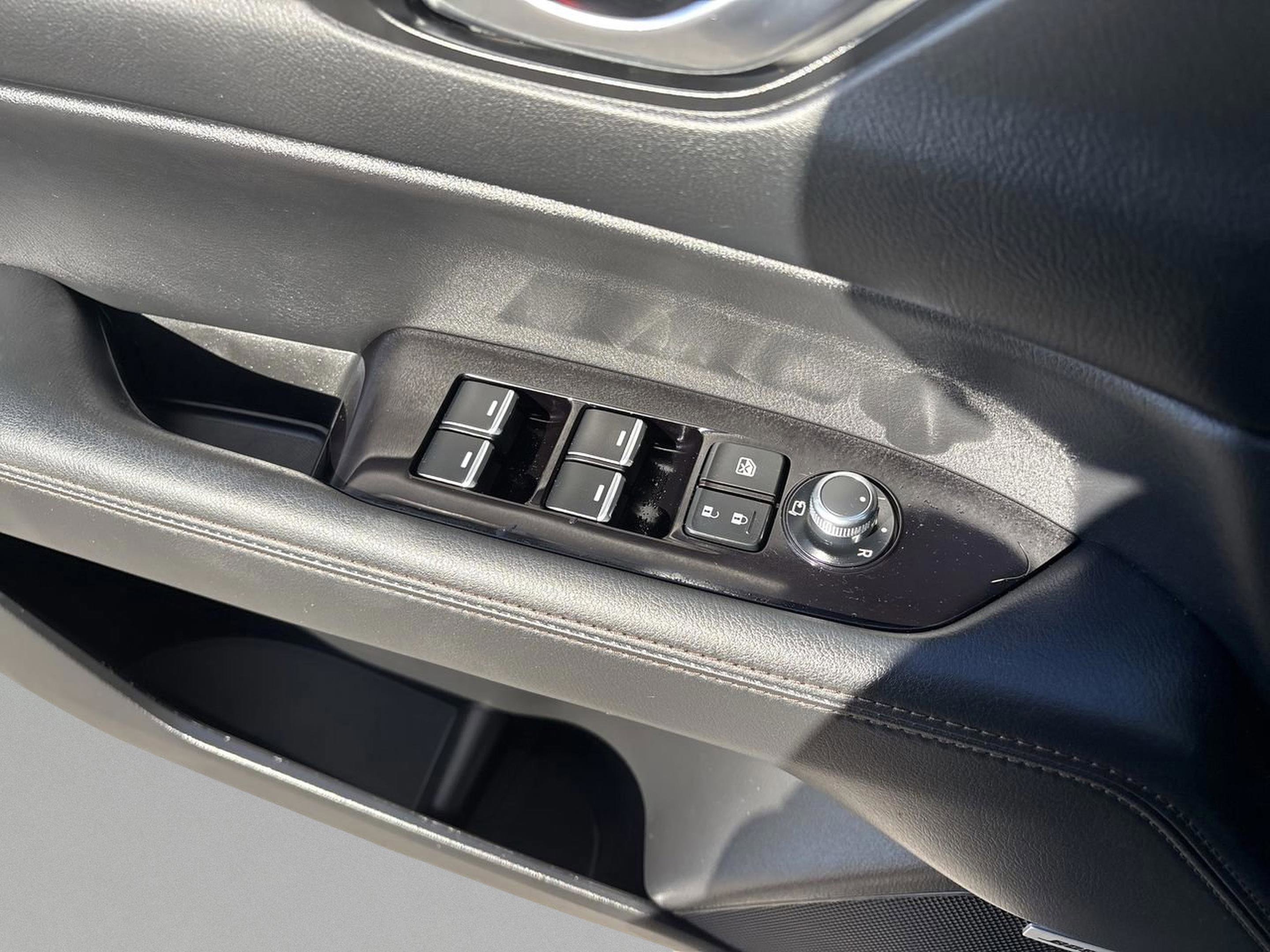 Used 2022 MAZDA CX-5 AWD 2.5 S w/ Premium Plus Pkg image 22