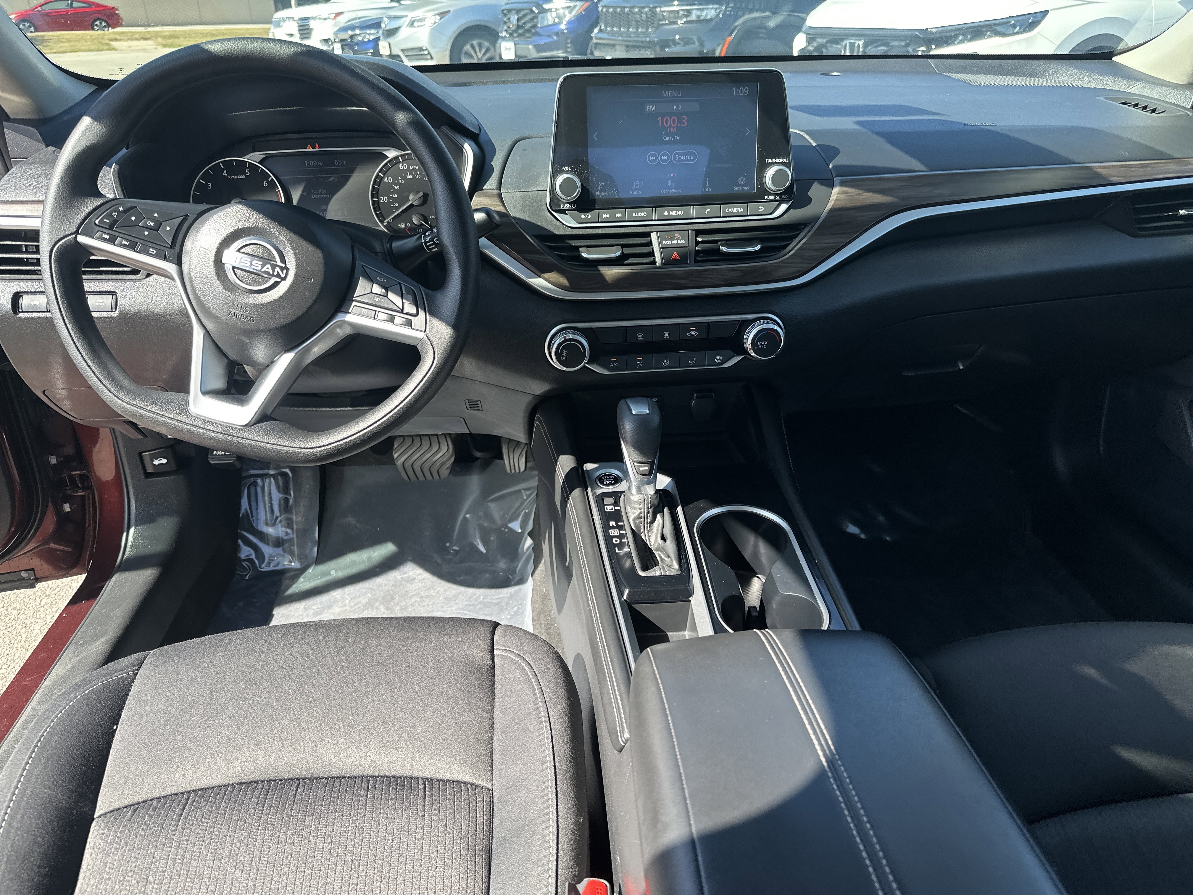 Used 2023 Nissan Altima 2.5 SV image 19