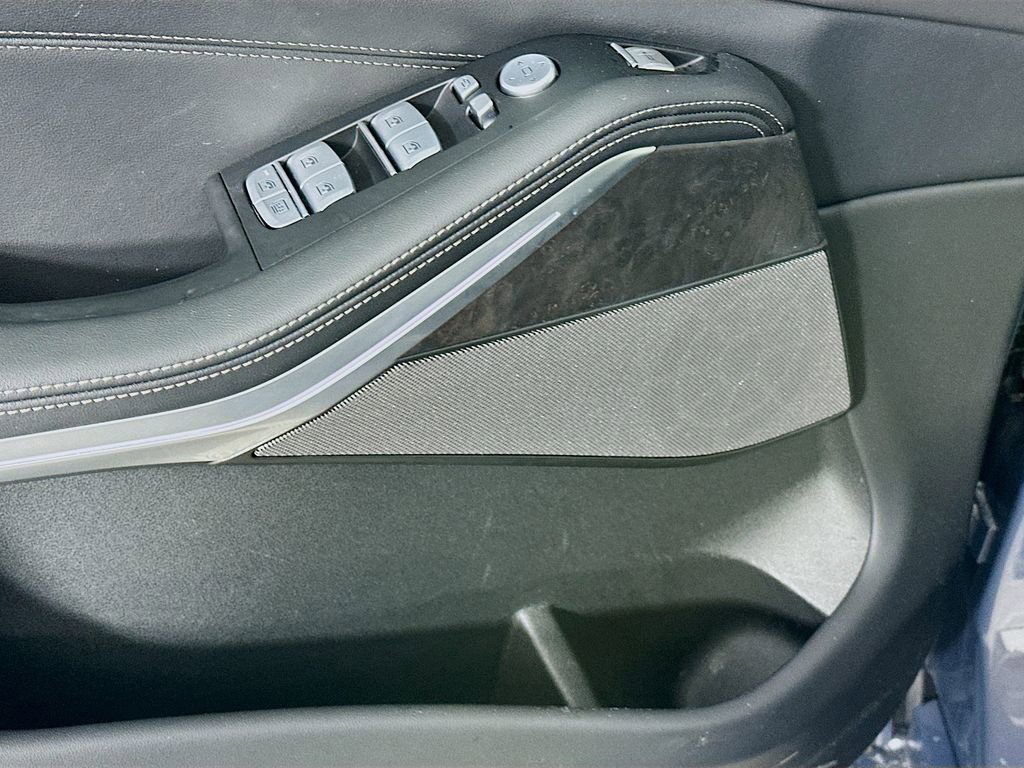 Used 2025 BMW X7 xDrive40i image 25