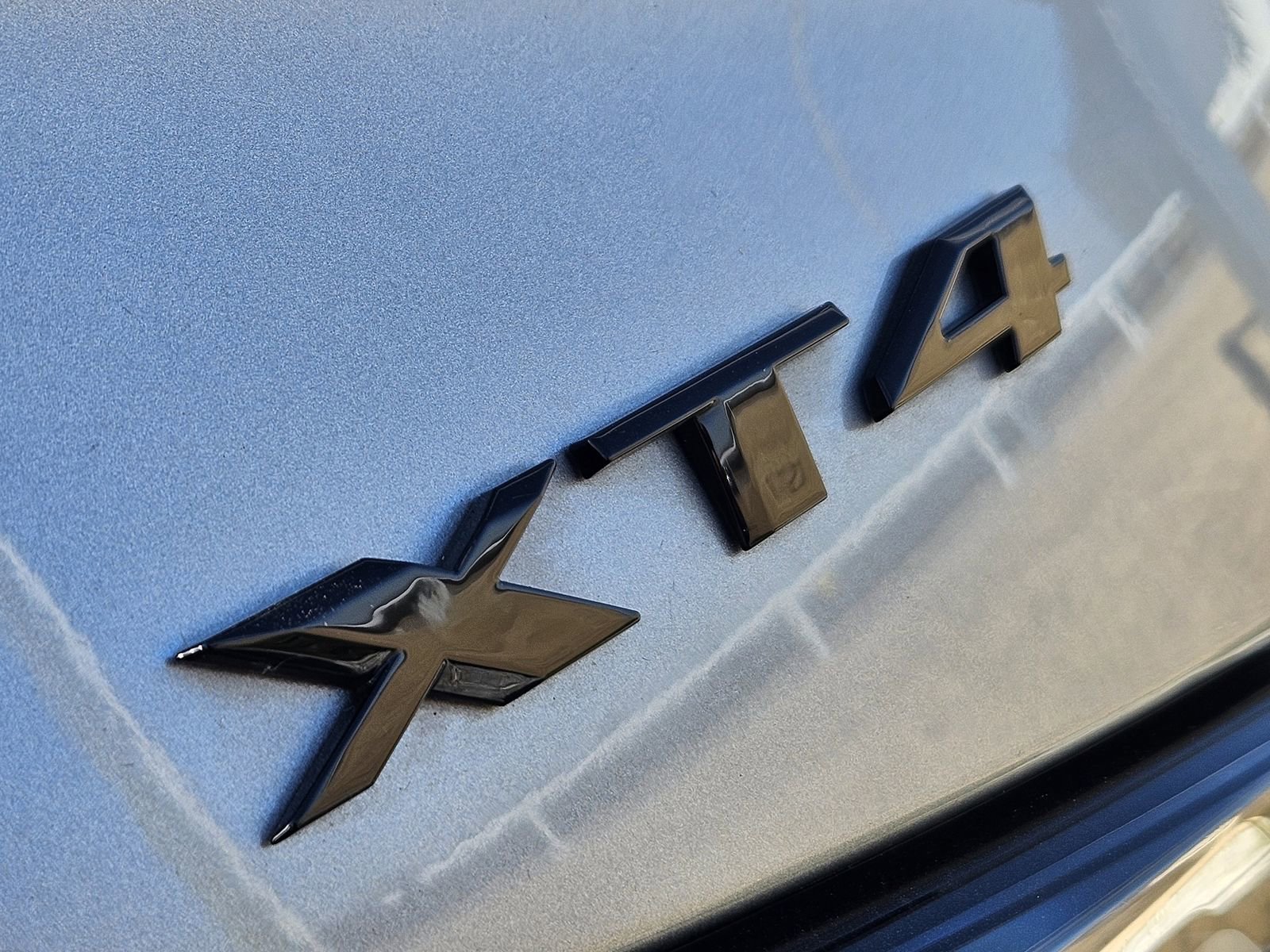 Certified 2023 Cadillac XT4 Sport w/ LPO, Onyx Lite Package image 14