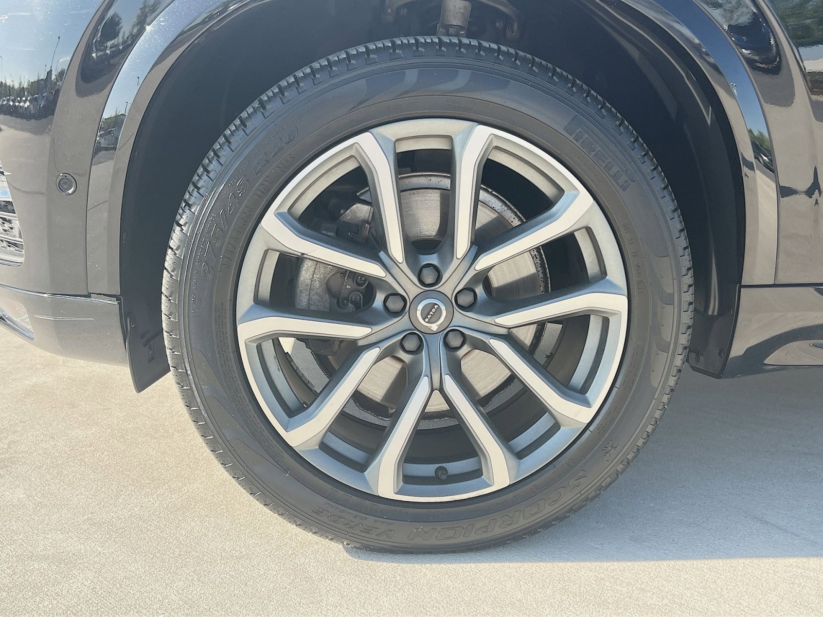 Used 2019 Volvo XC90 T6 Momentum w/ Advanced Package AWD/4WD image 12