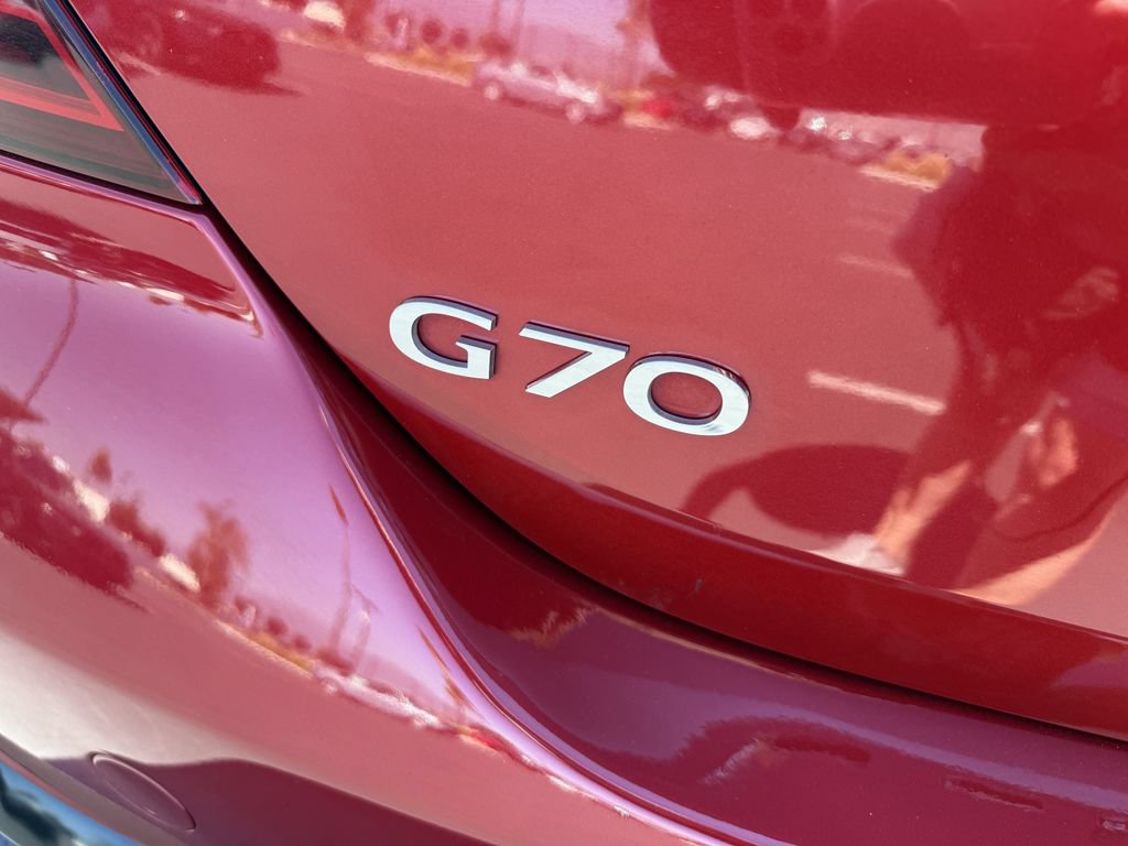 Used 2023 Genesis G70 2.0T RWD image 6