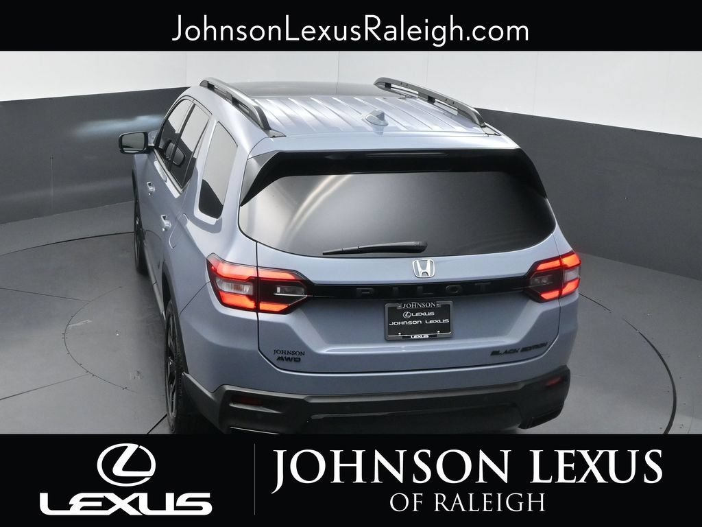 Used 2026 Honda Pilot Black Edition image 26