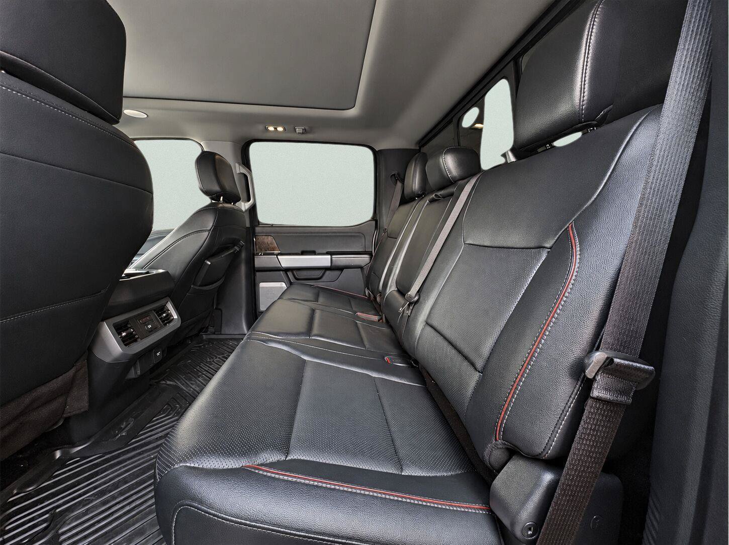 Used 2024 Ford F250 Lariat w/ Lariat Ultimate Package AWD/4WD image 10