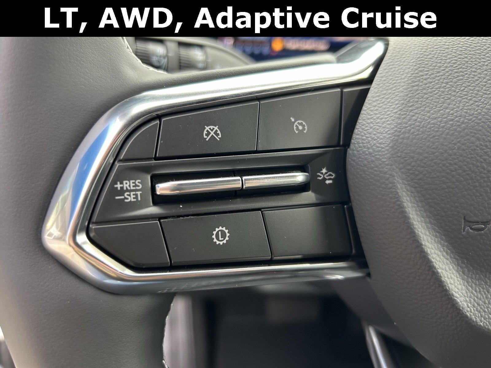 New 2026 Chevrolet Traverse LT image 14