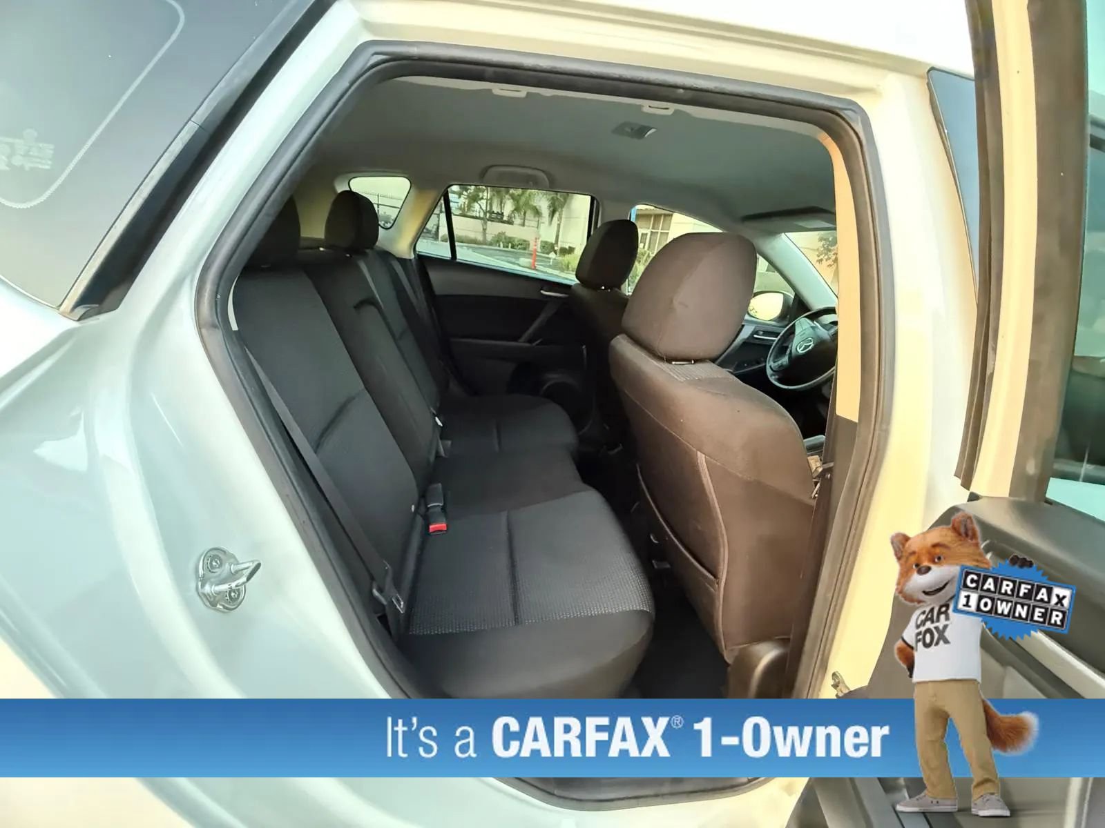Used 2013 MAZDA MAZDA3 i Touring FWD image 35