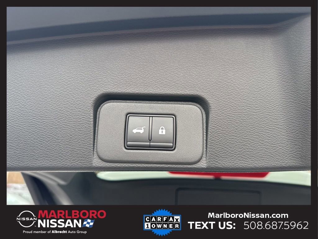 Certified 2025 Nissan Rogue SL w/ Tech Package image 14