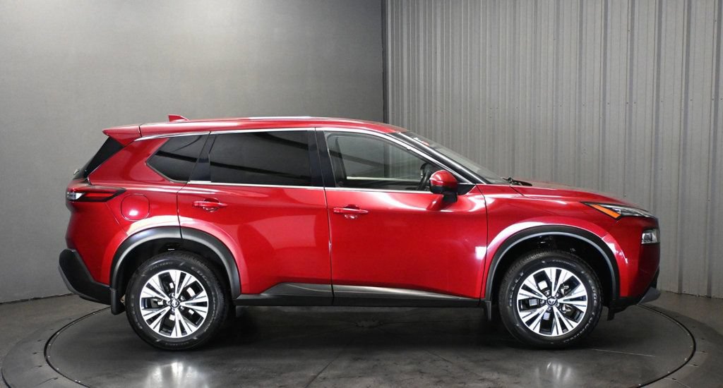 Used 2021 Nissan Rogue SV FWD image 4