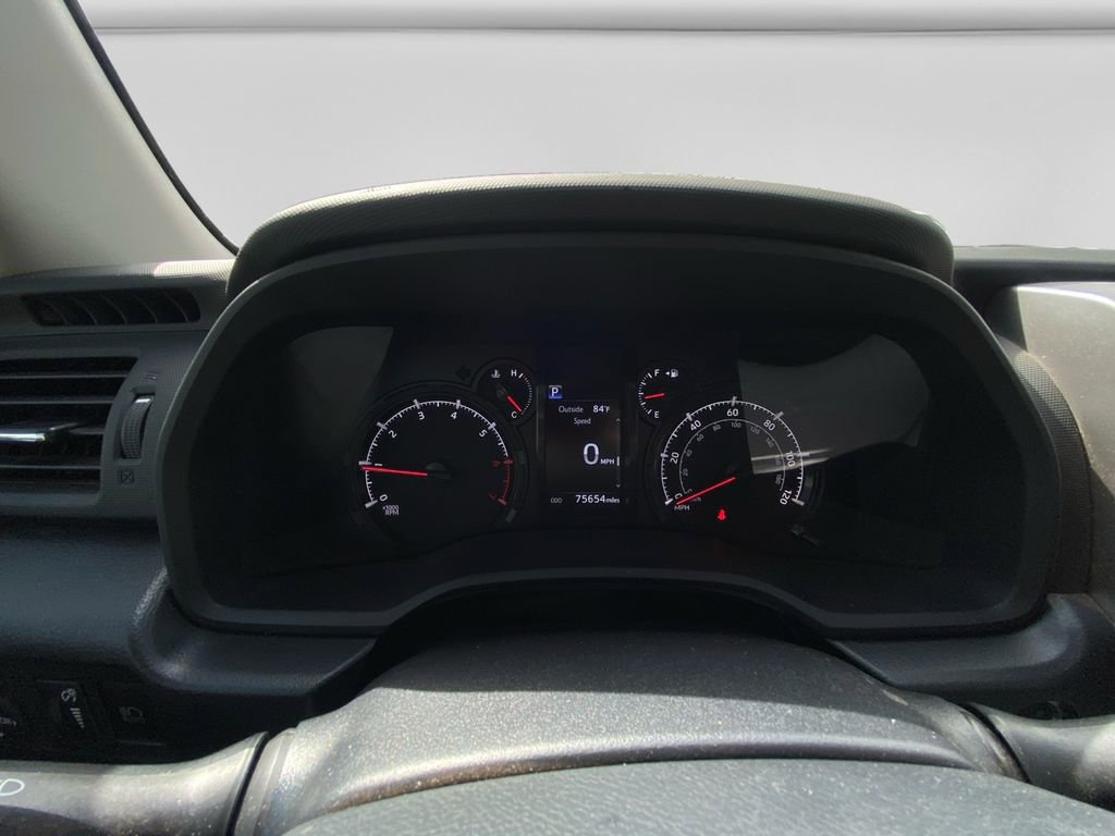 Used 2022 Toyota 4Runner SR5 Premium image 18