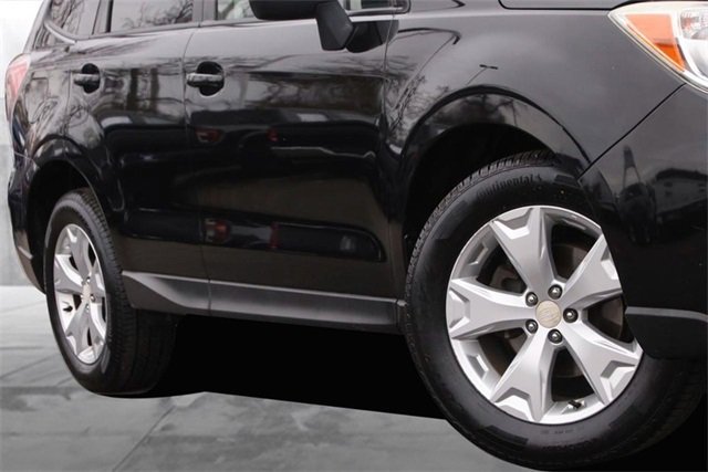 Used 2015 Subaru Forester 2.5i Premium image 3