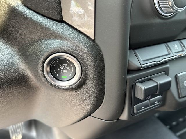 New 2025 GMC Sierra 2500 Pro image 16