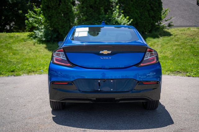 Used 2017 Chevrolet Volt LT w/ Comfort Package FWD image 6