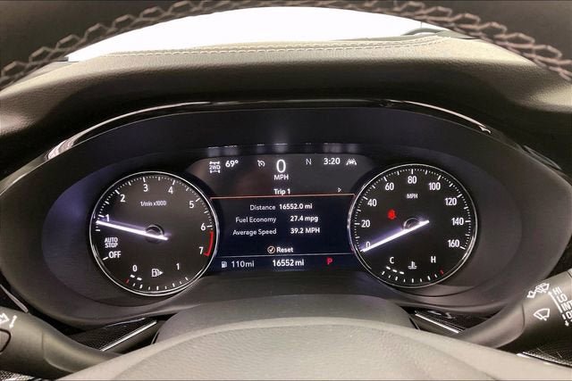 Used 2023 Buick Envision Essence image 24