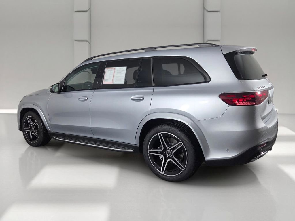 Used 2026 Mercedes-Benz GLS 450 4MATIC image 7