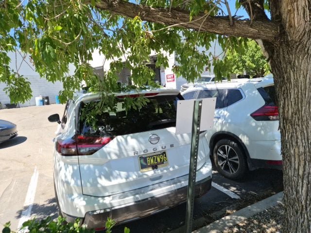 Certified 2024 Nissan Rogue SL w/ SL Premium Package AWD/4WD image 17