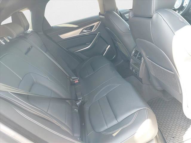 New 2026 Jaguar F-PACE R-Dynamic S image 8