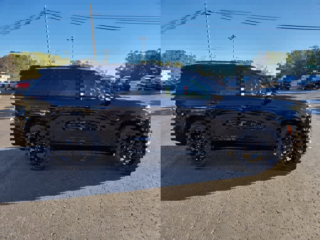 New 2026 Chevrolet Traverse RS image 8