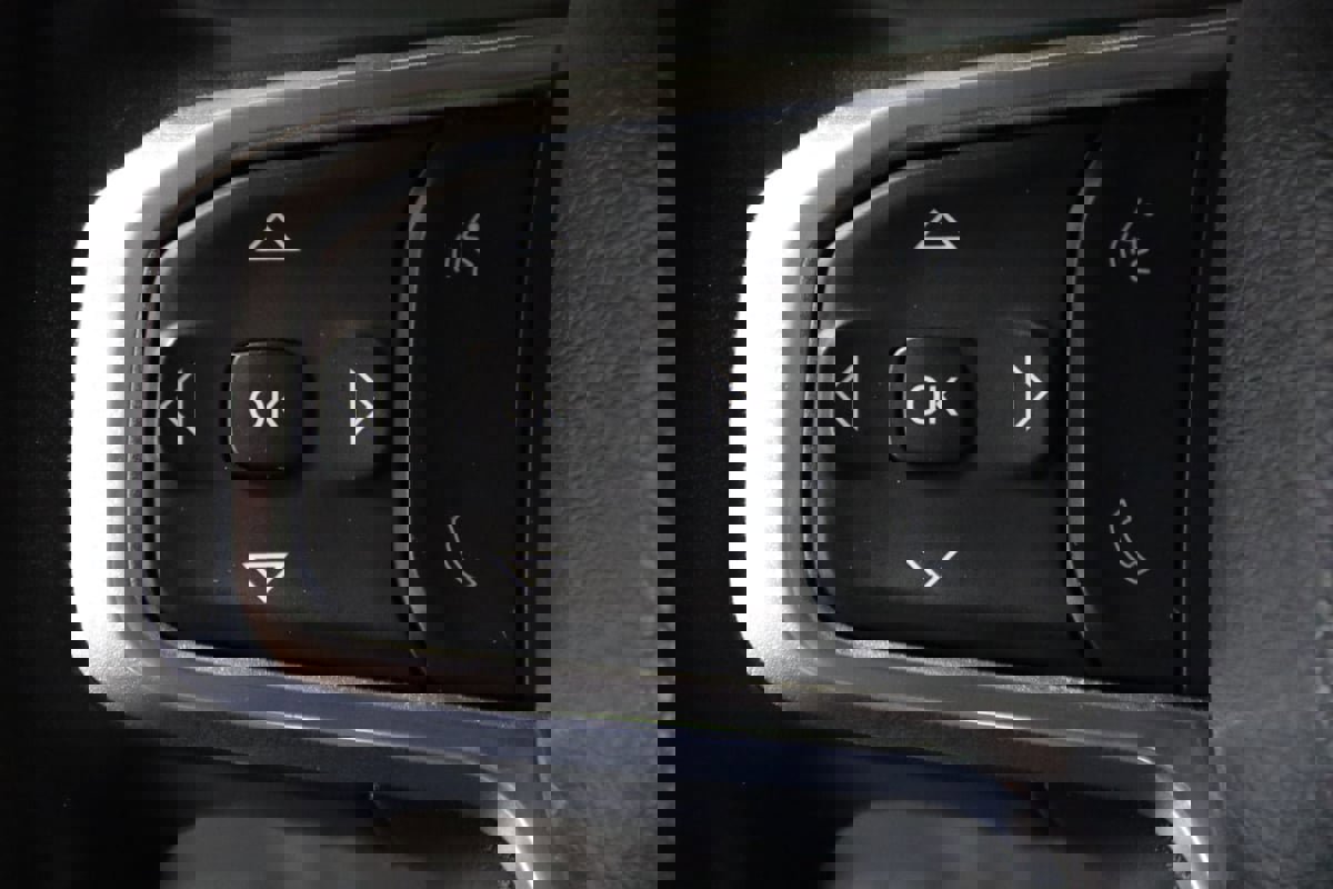 Used 2024 RAM 3500 Laramie image 23