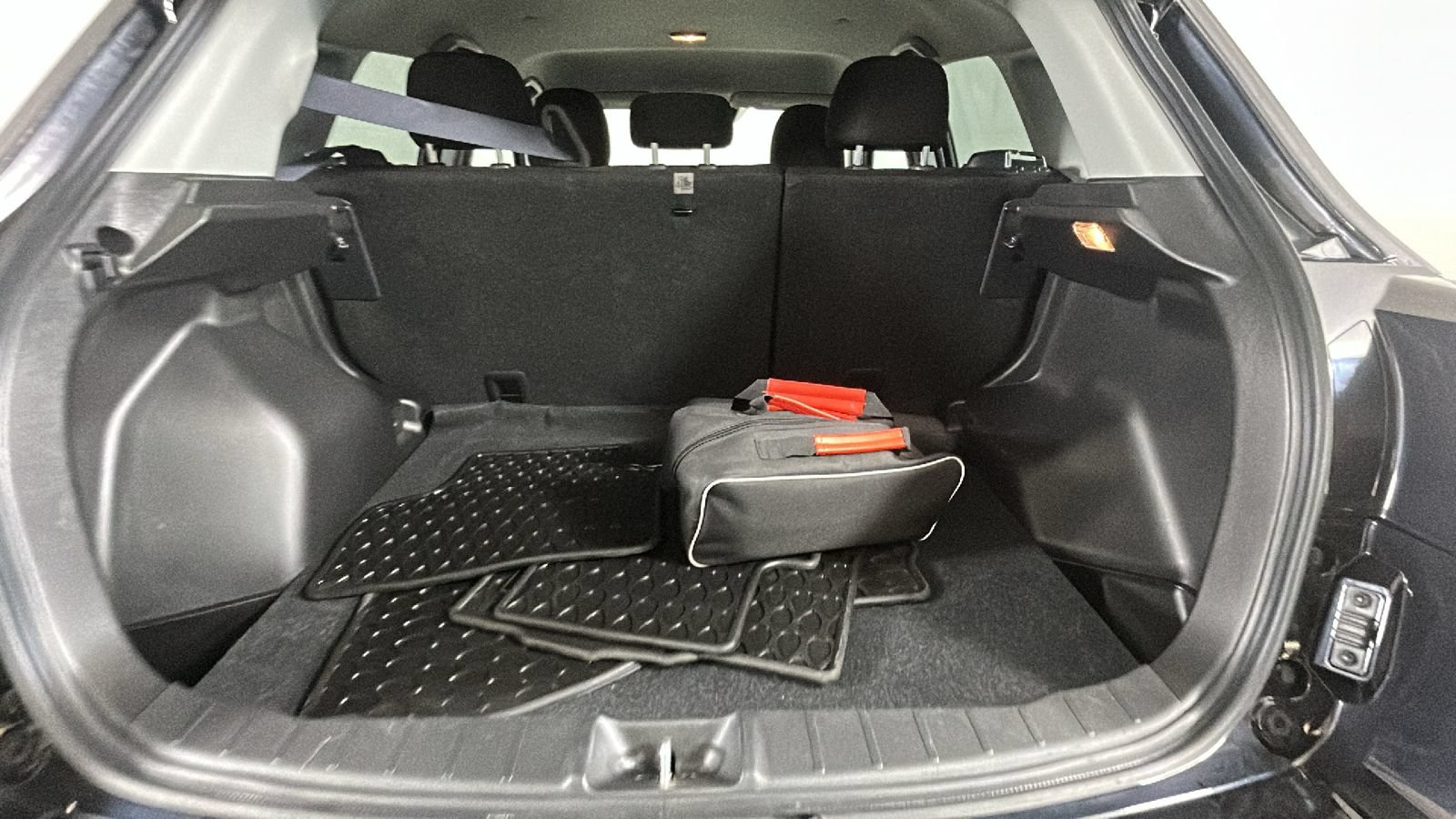 Used 2025 Mitsubishi Outlander Sport AWD image 25