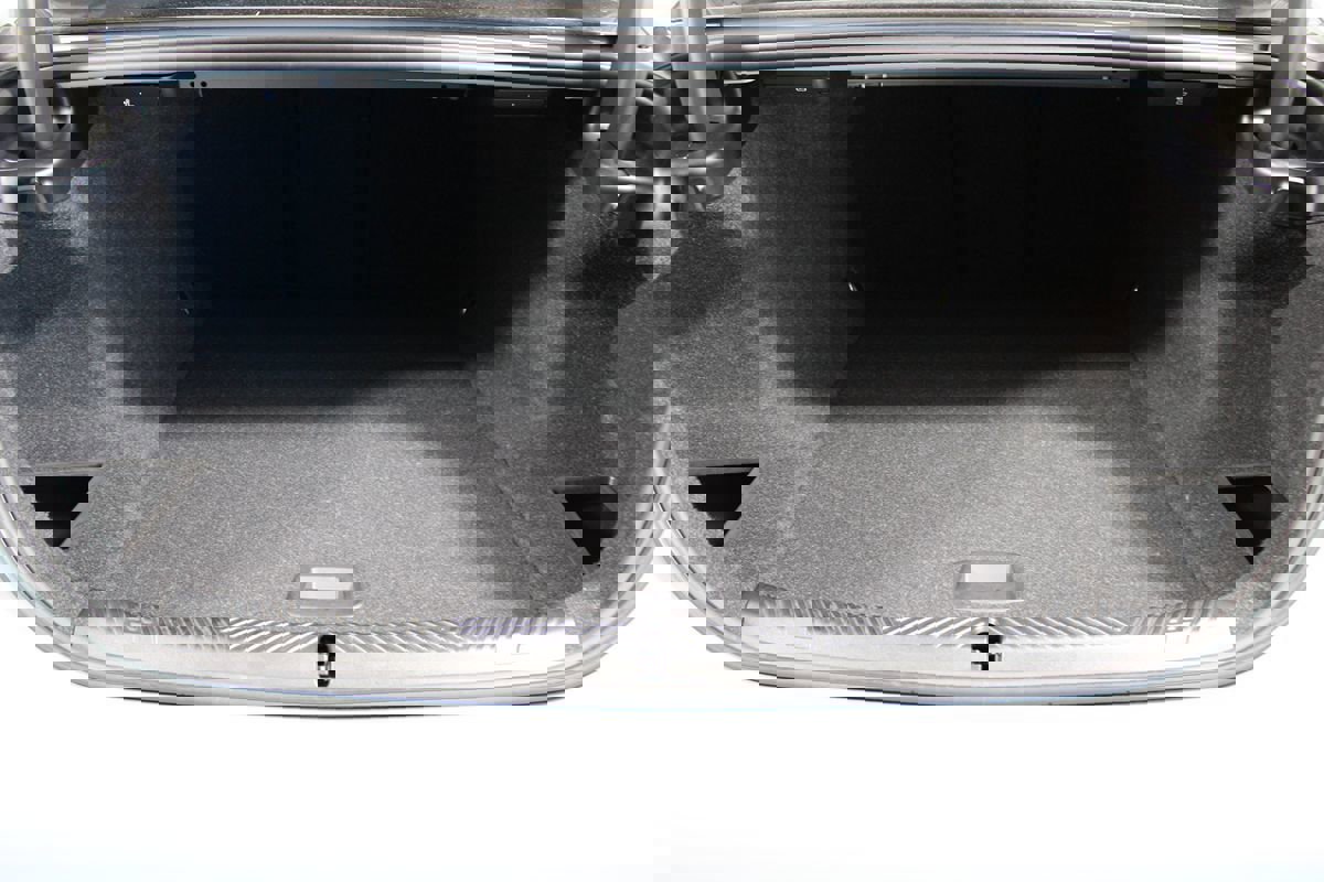 Used 2025 BMW i5 eDrive40i w/ M Sport Package image 46