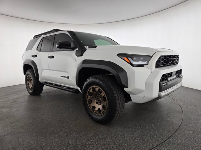 Used 2025 Toyota 4Runner Trailhunter AWD/4WD image 14