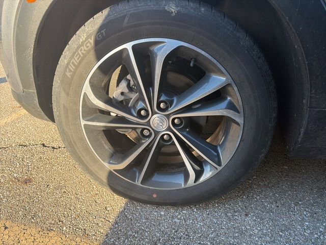 Used 2021 Buick Encore GX Select image 3