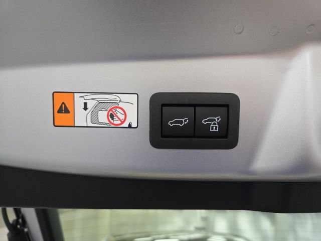 New 2026 Toyota Prius Plug-In Hybrid FWD image 16