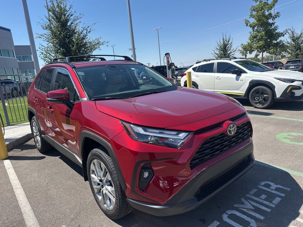 Used 2025 Toyota RAV4 XLE Premium image 3