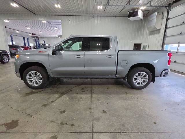 Used 2024 Chevrolet Silverado 1500 LTZ AWD/4WD image 5