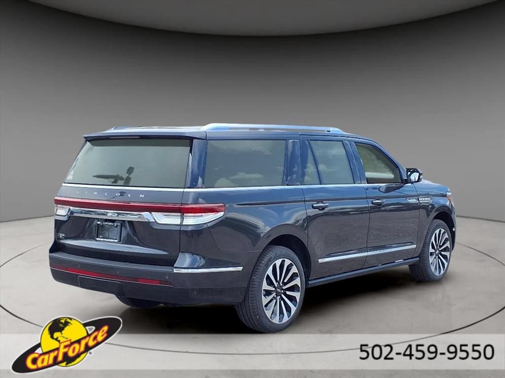 Used 2024 Lincoln Navigator L Reserve AWD/4WD image 40